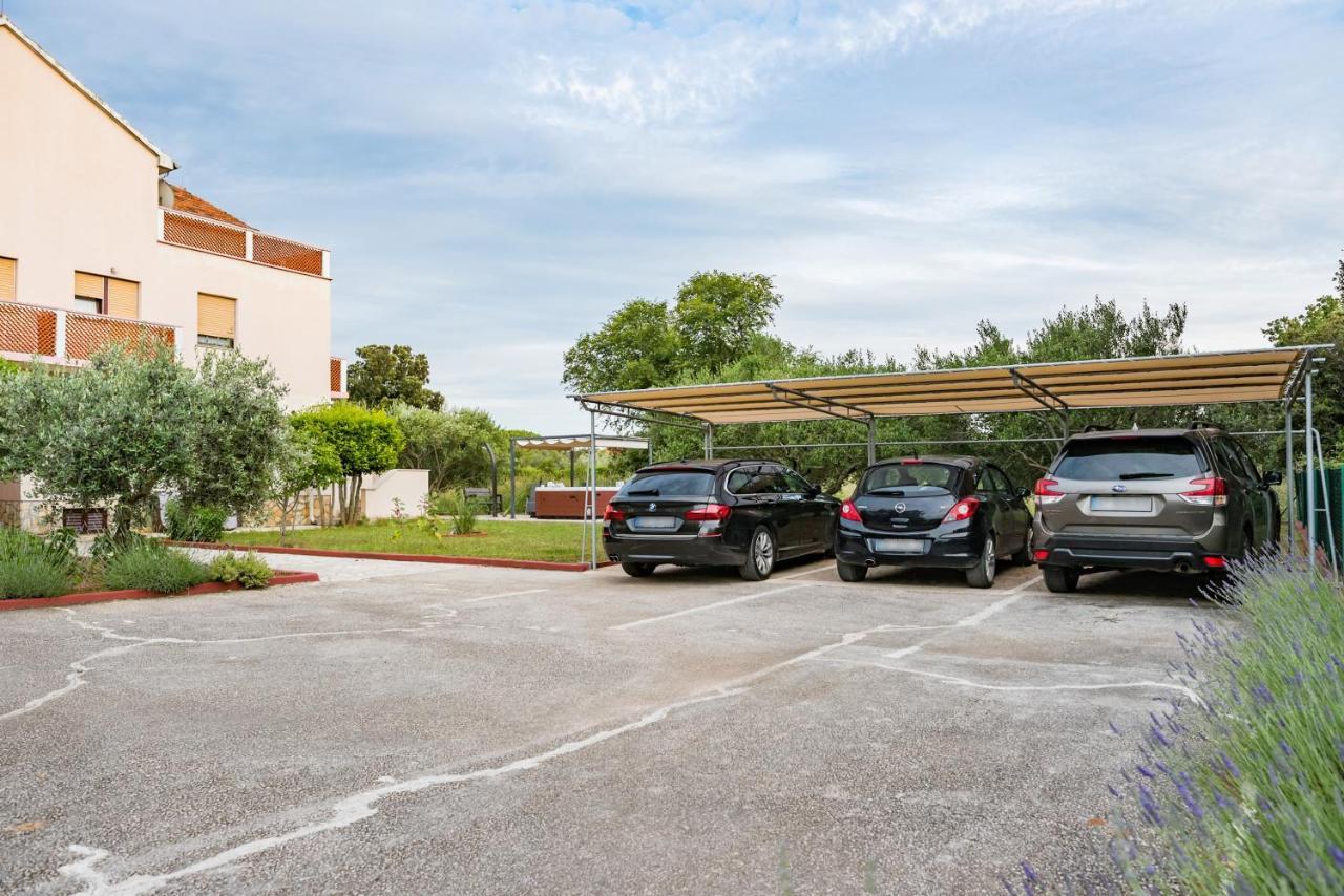 Apartment Yelica Zaton  Zewnętrze zdjęcie